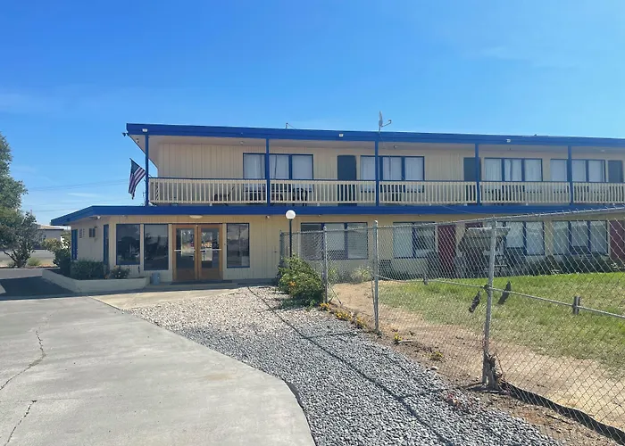 Motel Oasis