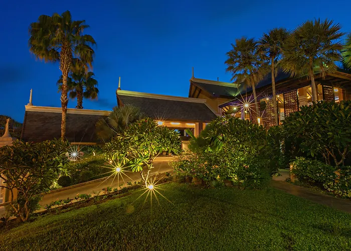 Rawai Palm Beach Resort - SHA Extra Plus