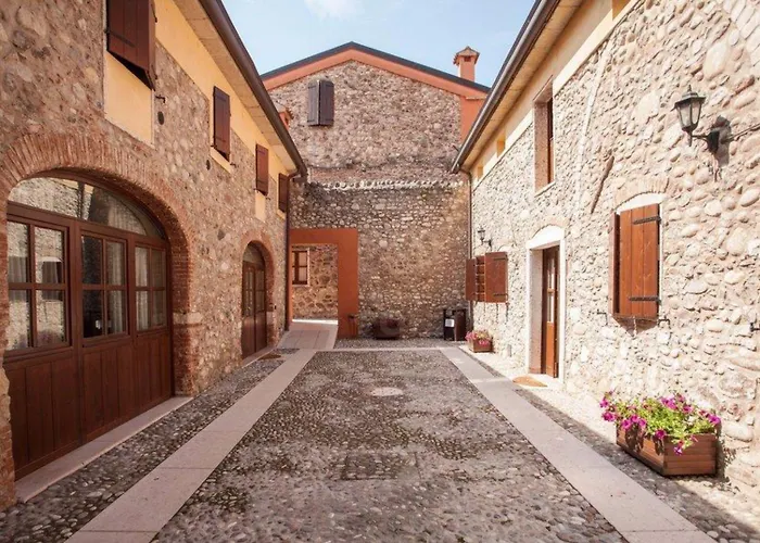 Parco Termale Di Villa Dei Cedri