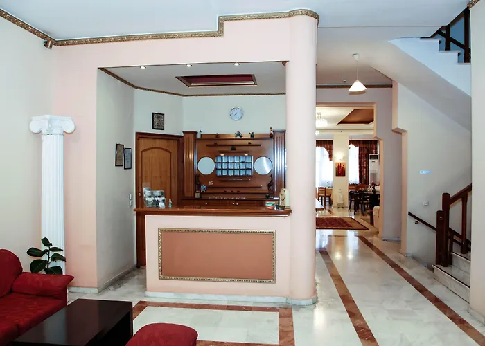 Alexiou Hotel