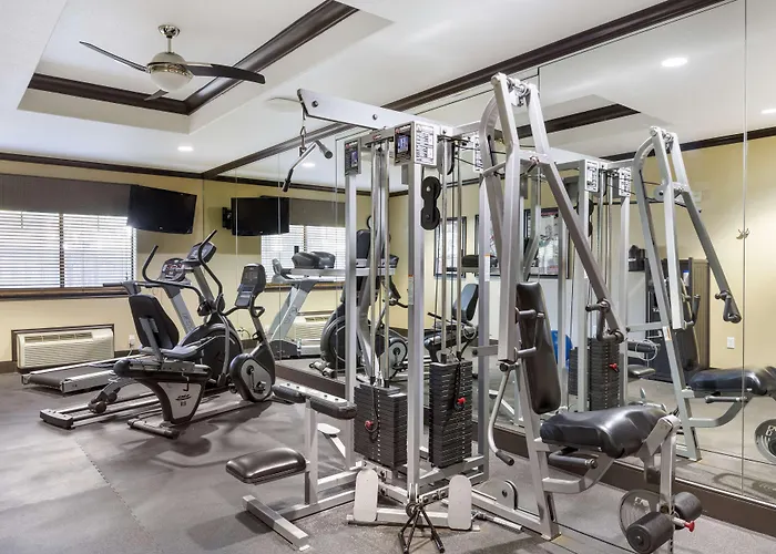 Best Western Plus Classic Inn And Suites