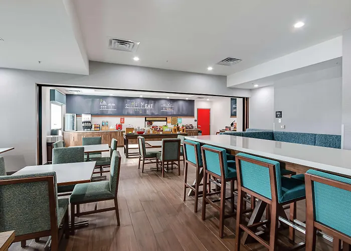 Hampton Inn Oak Grove Fort Campbell