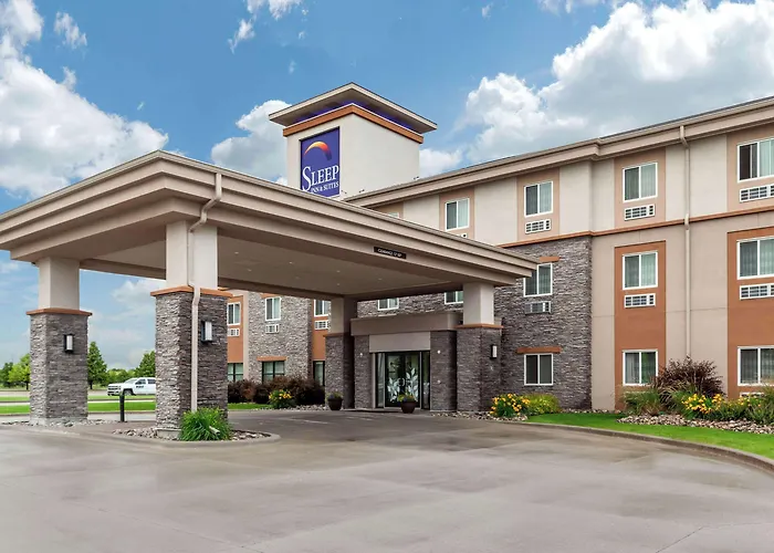 Sleep Inn & Suites Grand Forks Near Alerus Center