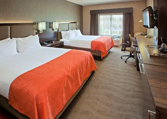 Holiday Inn Express & Suites Columbus/Edinburgh