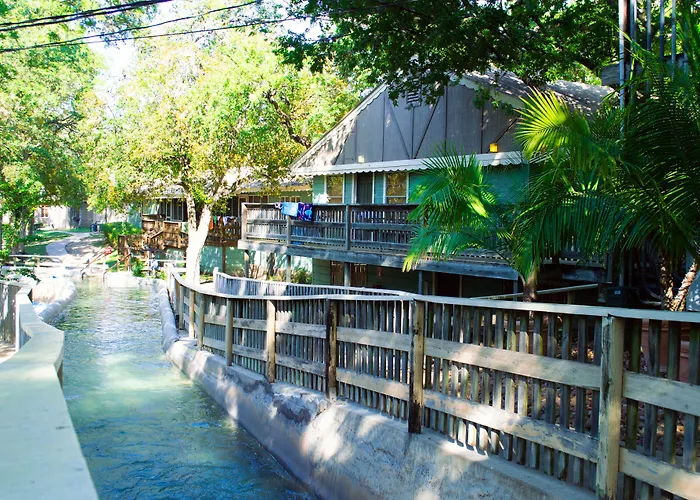 The Resort At Schlitterbahn