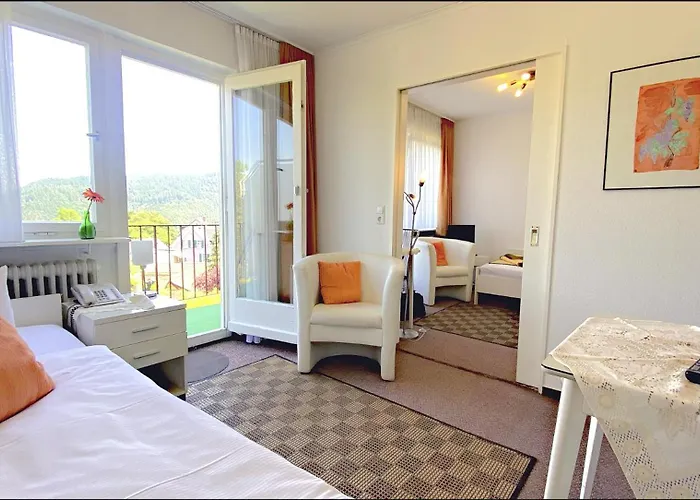 HOTEL YOGA JASMIN ehemals Hotel Eberhardt-Burghardt