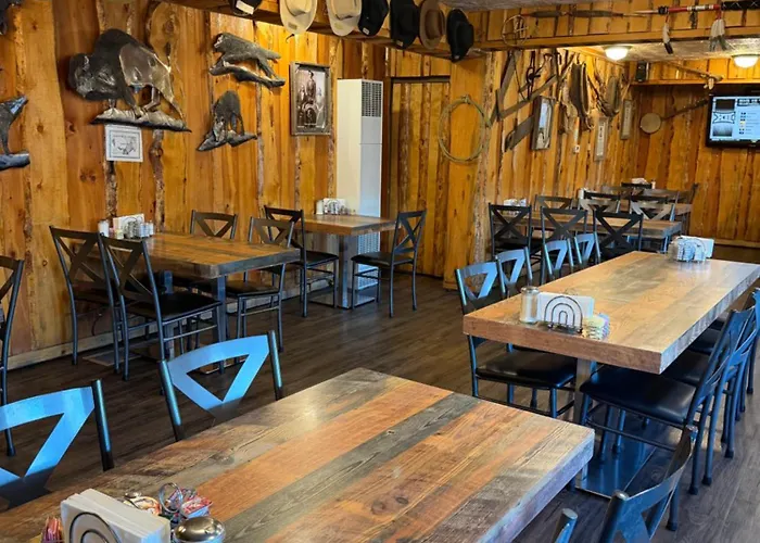 Frontier Lodge