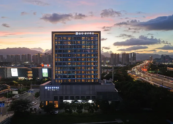 Ou Cheng Hotel