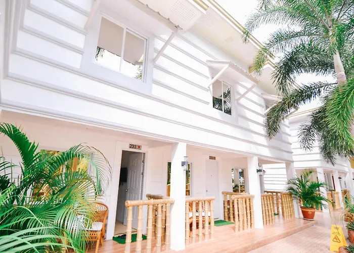 Villa Excellance Beach And Wave Pool Resort