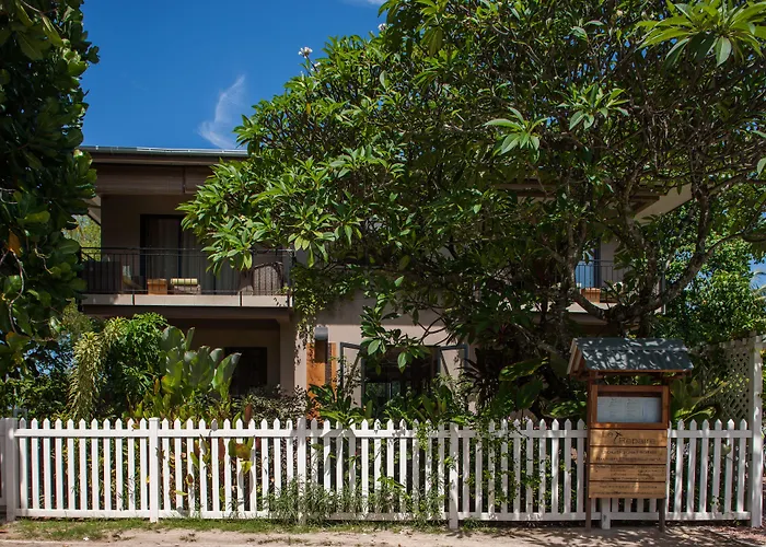 Le Repaire - Boutique Hotel & Restaurant
