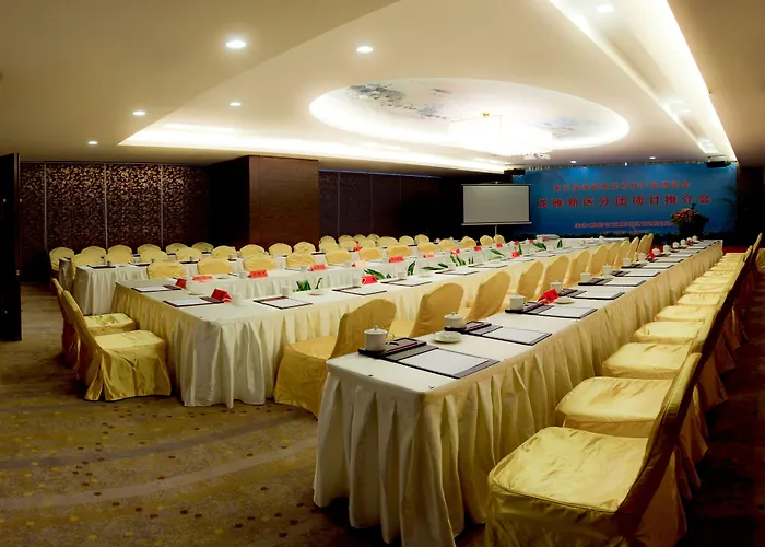 Ramada By Wyndham Longyan