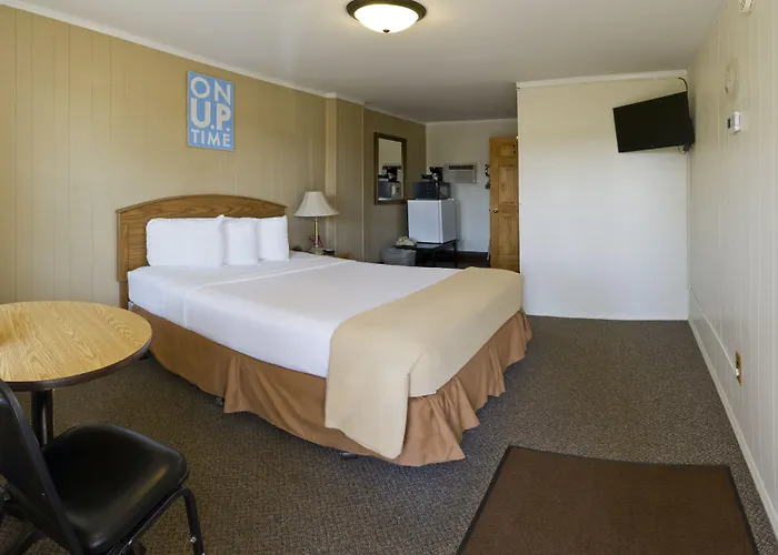 Sunset Lodge Escanaba