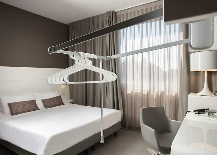8Piuhotel