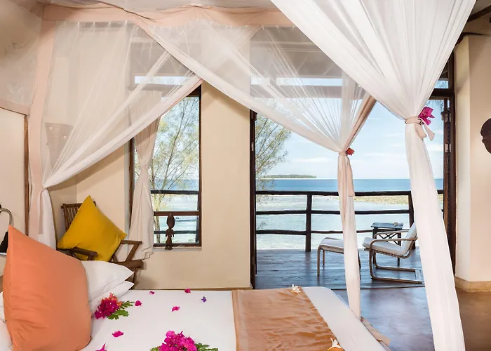 Sunshine Marine Lodge