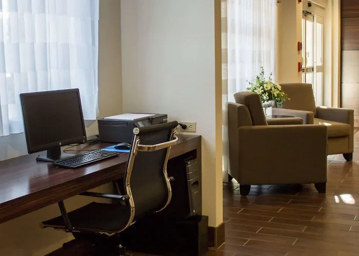 Sleep Inn & Suites Moundsville - Wheeling
