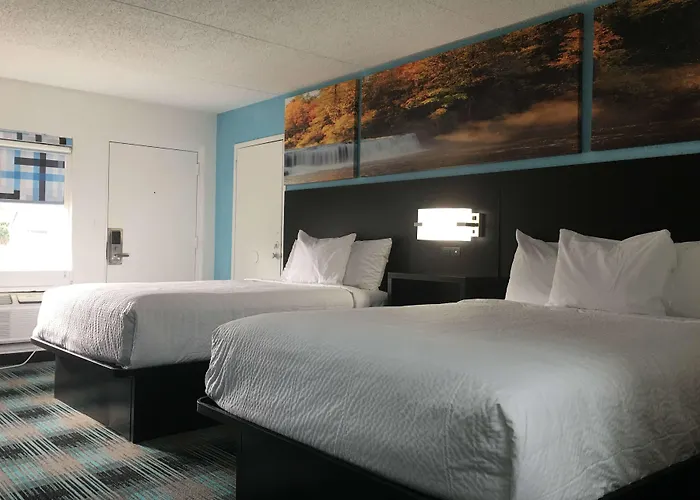 Days Inn By Wyndham Calhoun Ga I-75 And Us-41