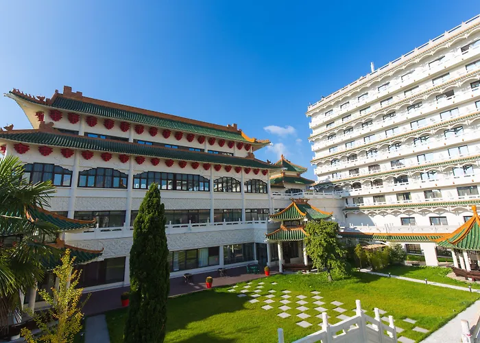 Hotel Huatian Chinagora