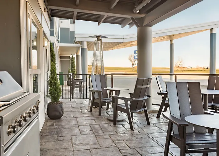 Microtel Inn And Suites By Wyndham Weyburn