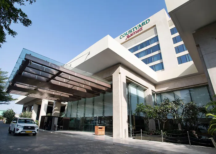 Courtyard By Marriott Pune Chakan