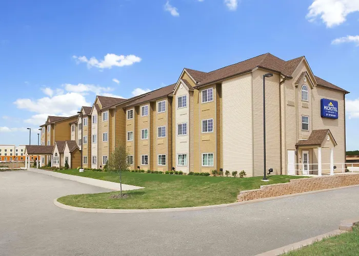 Microtel Inn & Suites Cotulla