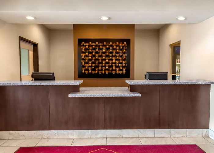 Landmark Suites - Williston