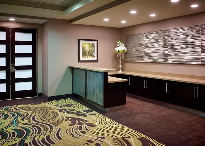 Homewood Suites By Hilton Hamilton