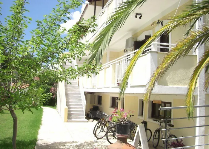 Zeus Hotel