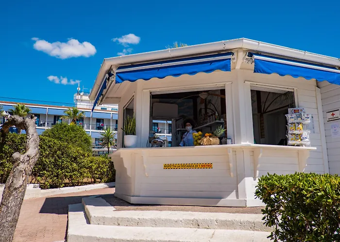 Ticho's Greenblu Hotel