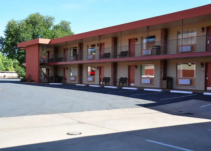 Best Western Red Hills