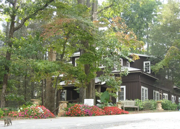 Lake Rabun Hotel