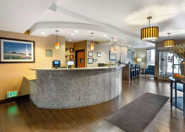 Comfort Suites Redding - Shasta Lake