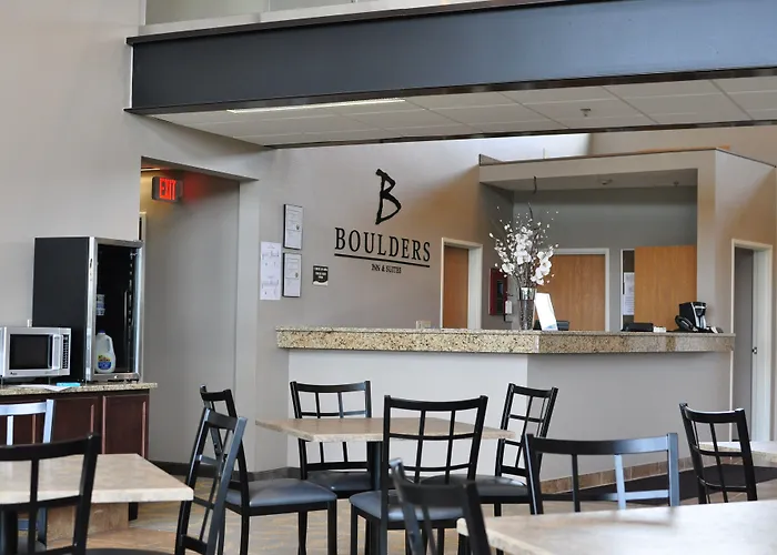 Qube Hotel - Polk City