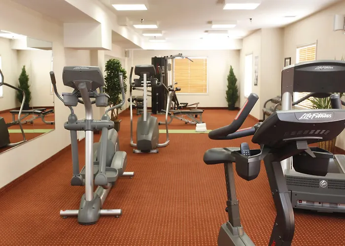 Pomeroy Inn & Suites Fort St. John