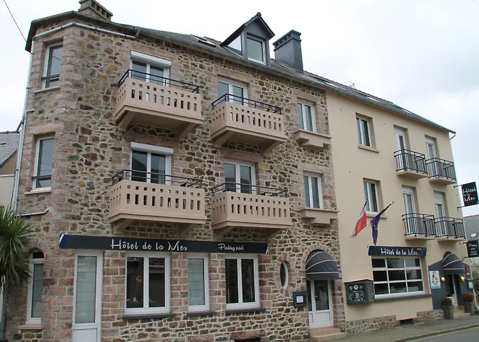 Hotel De La Mer