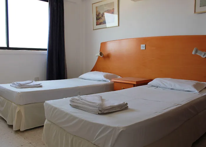Florea Hotel Apartments