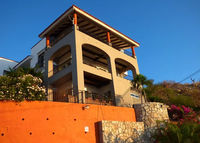 Mariamar Suites