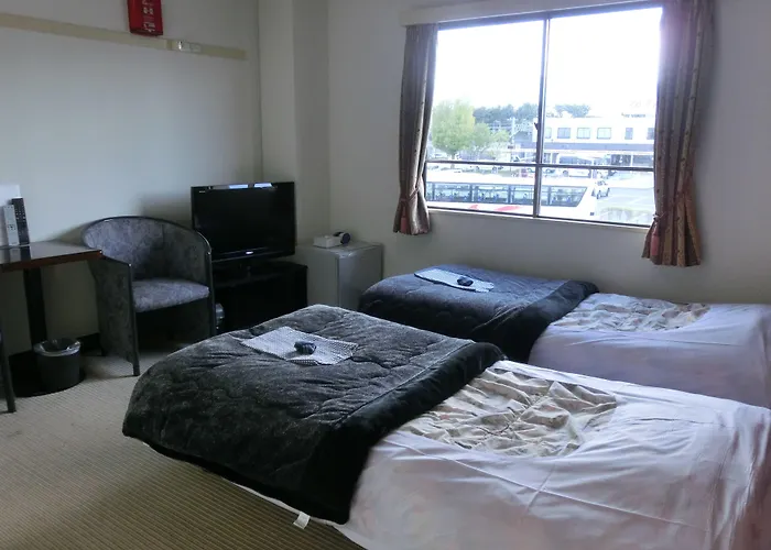 Biz Hotel Shiojiri Ekimae