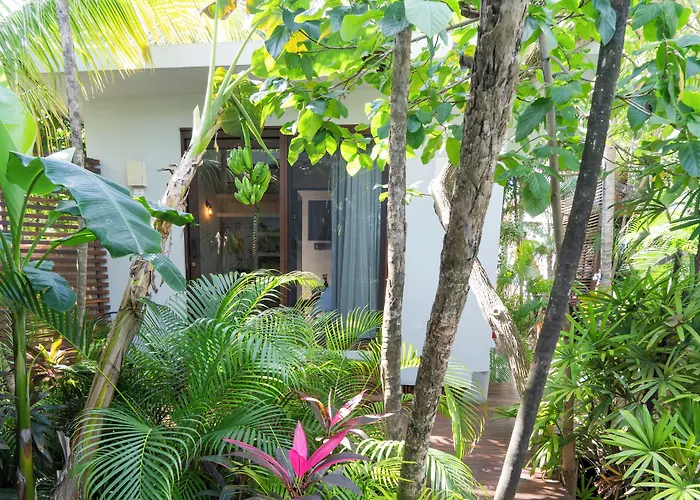 Lula Tulum, A Small Luxury Hotel