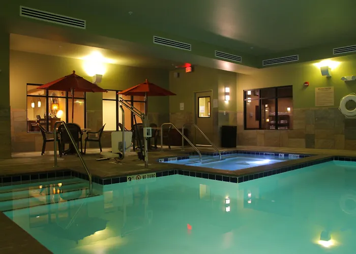 Little Missouri Inn & Suites New Town