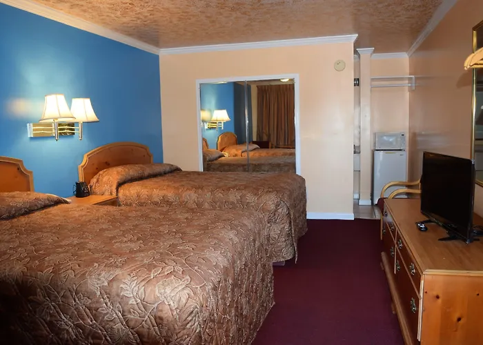 Fort Eustis Inn