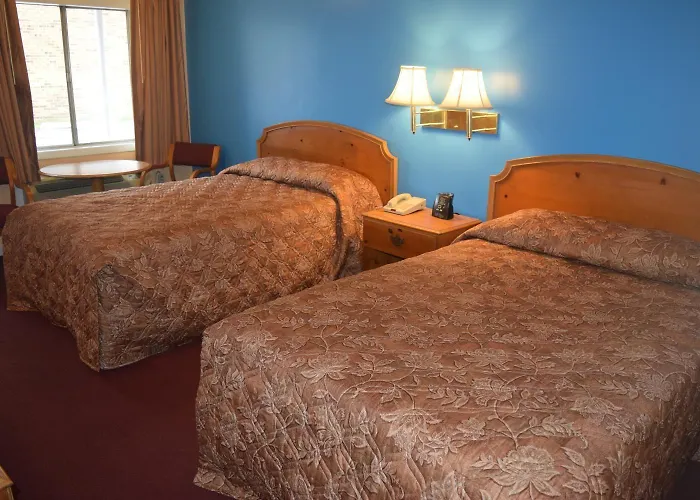 Fort Eustis Inn