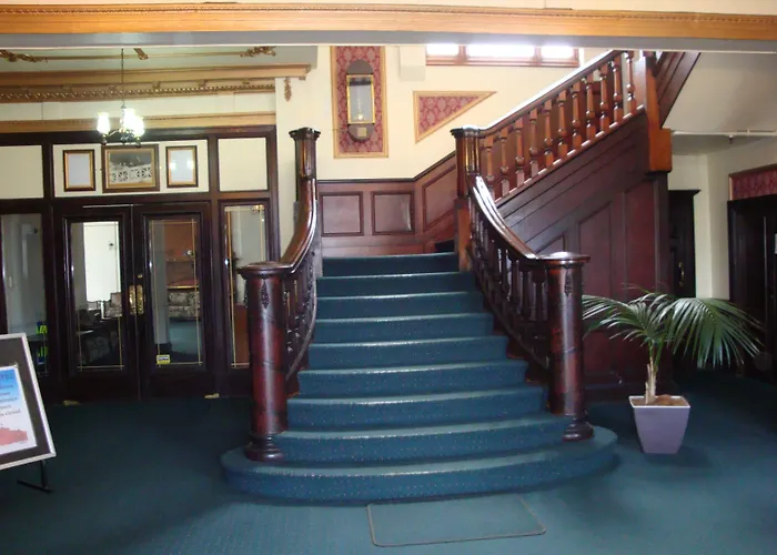 Grand Hotel - Whangarei