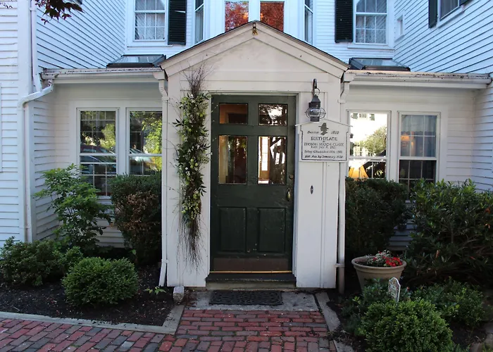 Clark Currier Inn