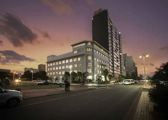 Parade Hotel