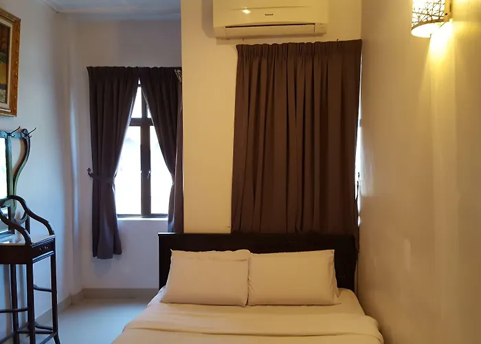 Ferringhi Heritage Budget Hotel