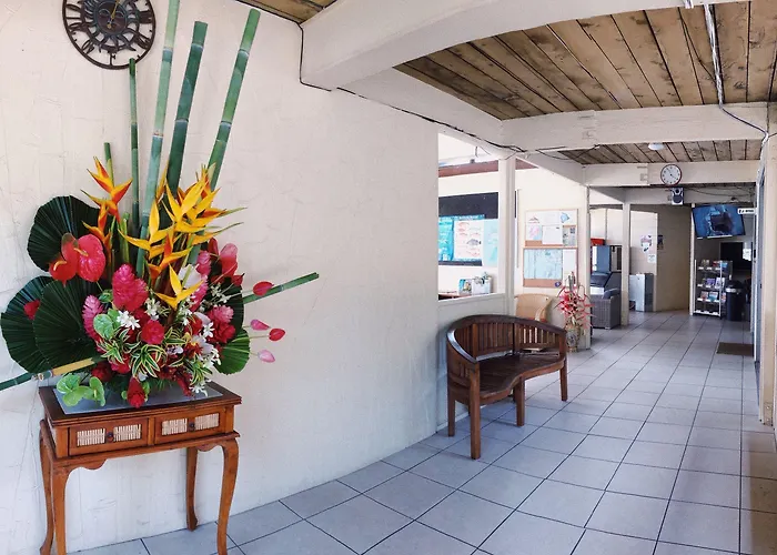 Hilo Reeds Bay Hotel
