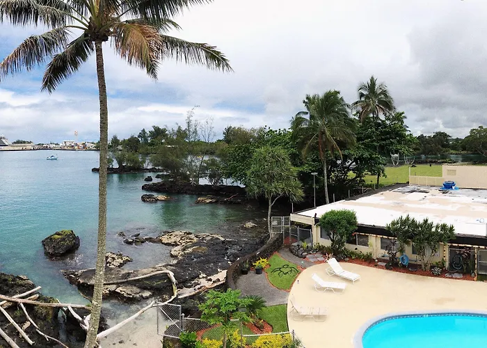 Hilo Reeds Bay Hotel