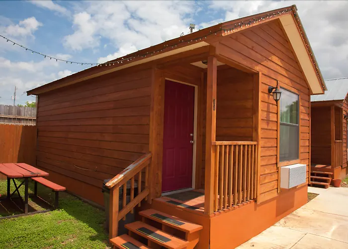 Texas Star Lodges