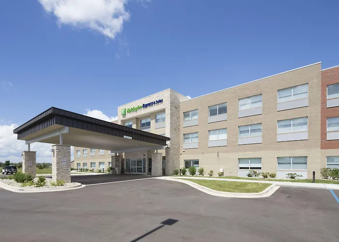 Holiday Inn Express & Suites Port Huron By Ihg