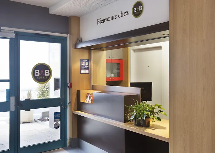 B&B Hotel Lyon Saint-Bonnet Mi-Plaine